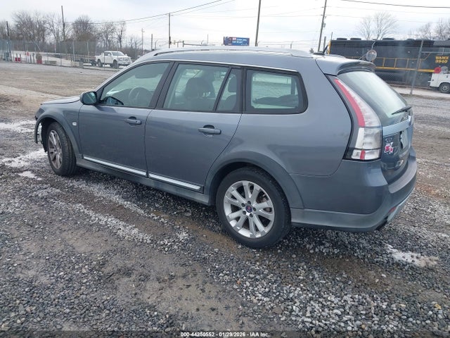 2010 SAAB 9-3X YS3FD5BY7A1613784 Photo 2