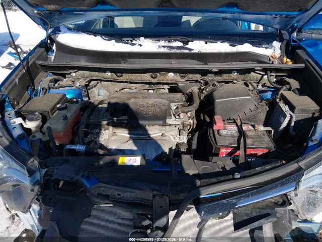 Toyota Rav4 Xle 2017 JTMRFREV2HJ716161 Image 10
