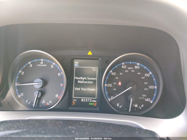 Toyota Rav4 Xle 2017 JTMRFREV2HJ716161 Image 7