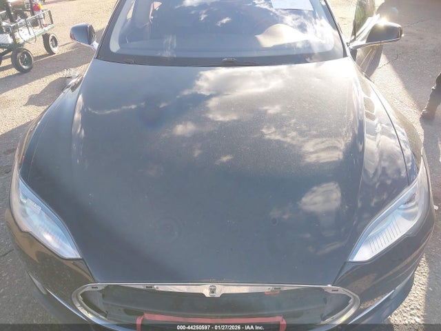2013 TESLA MODEL S 5YJSA1CG2DFP06429 Photo 9