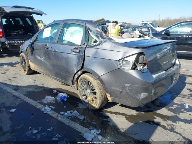 2010 FORD FOCUS 1FAHP3GN2AW132716 Photo 2