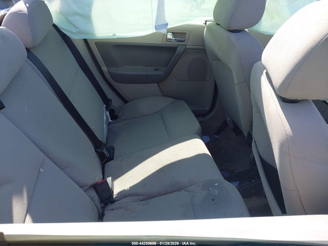 2010 FORD FOCUS 1FAHP3GN2AW132716 Photo 7