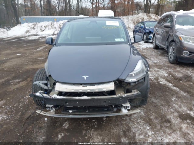 7SAYGDEF5NF380614 Tesla Model Y Performance Dual Motor All-wheel Drive