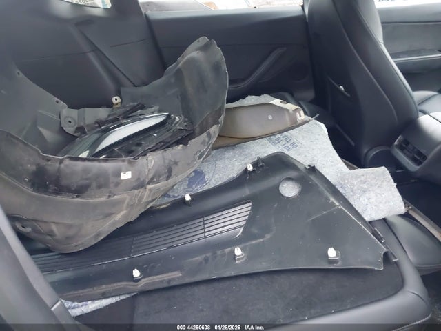 2022 TESLA MODEL Y 7SAYGDEF5NF380614 Photo 7