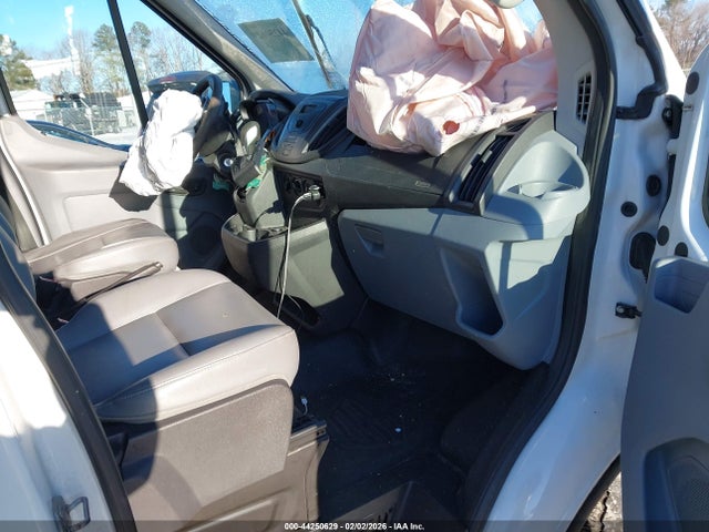 1FTSW2CM1FKA08638 Ford Transit-350