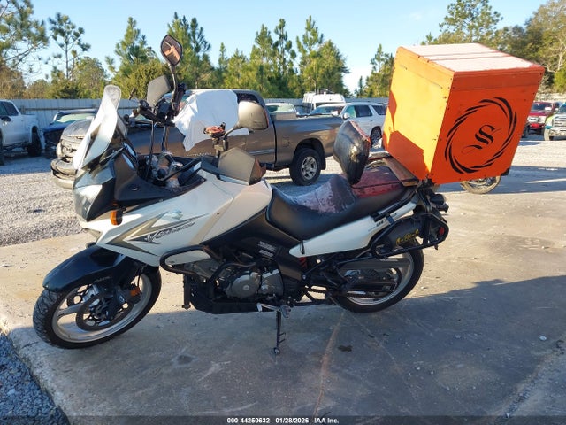 2011 SUZUKI DL650 JS1VP54B3B2100735 Photo 1