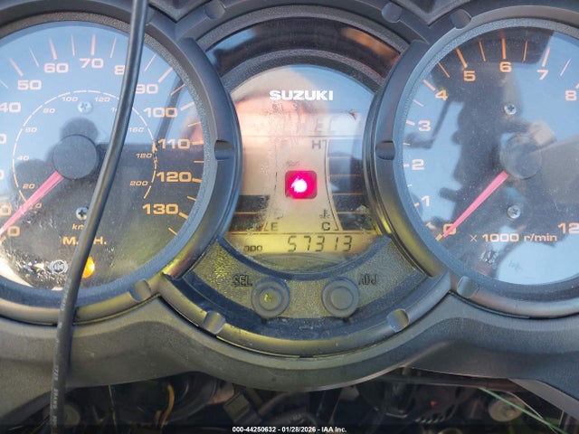 2011 SUZUKI DL650 JS1VP54B3B2100735 Photo 6