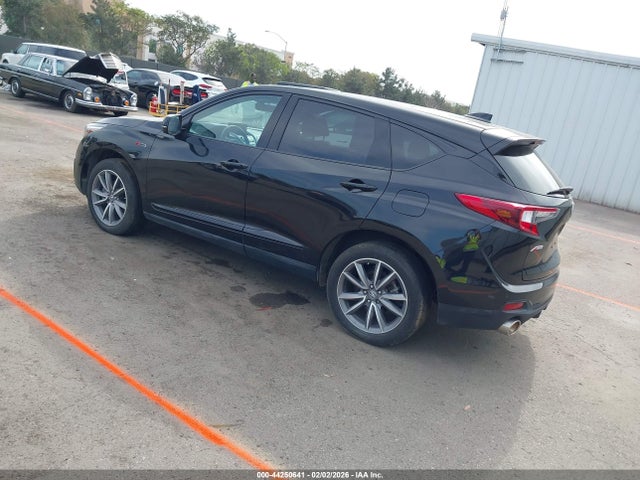 2021 ACURA RDX 5J8TC2H66ML047600 Photo 2