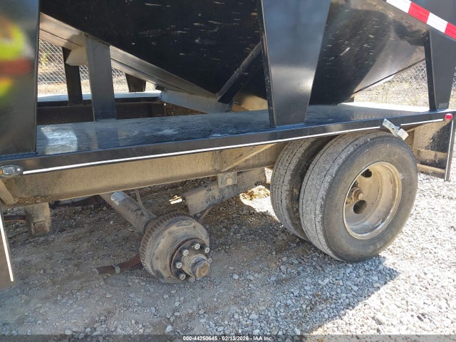 1K9GL2467JH048220 Pace Grain Wagon