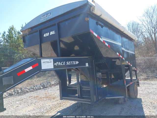 1K9GL2467JH048220 Pace Grain Wagon