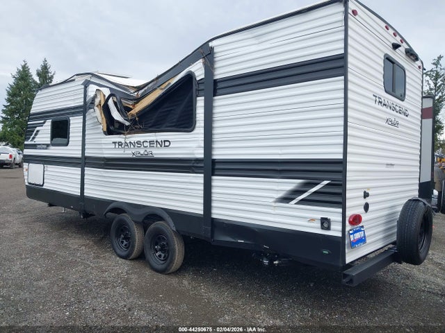 573TT2724T8840952 Grand Design Transcend