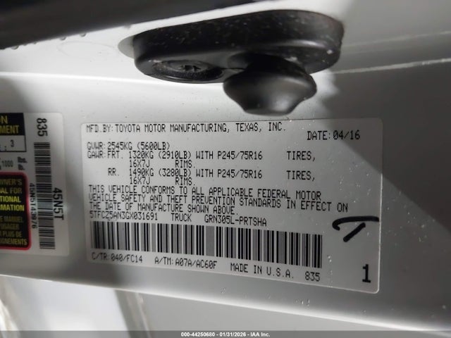 44250680 :رقم المزاد ، 5TFCZ5AN3GX031691 vin ، 2016 Toyota Tacoma Sr5 V6 مزاد بيع