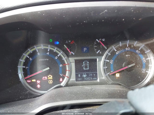 2018 TOYOTA 4RUNNER JTEBU5JR0J5568062 Photo 6