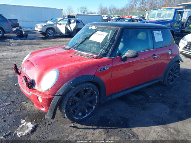 2006 MINI COOPER S WMWRE33516TL23351 Photo 1