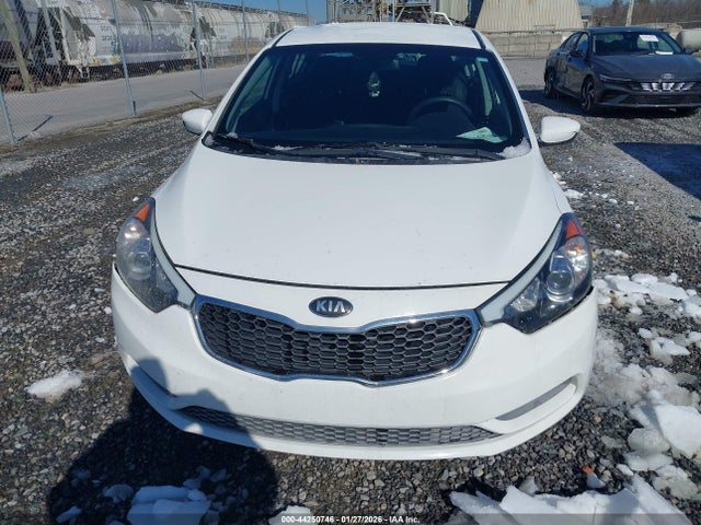 KNAFK4A68G5442744 KIA FORTE LX