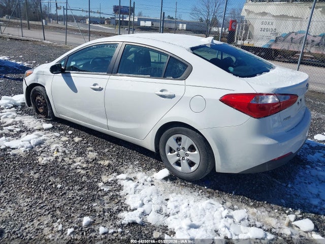 KNAFK4A68G5442744 KIA FORTE LX