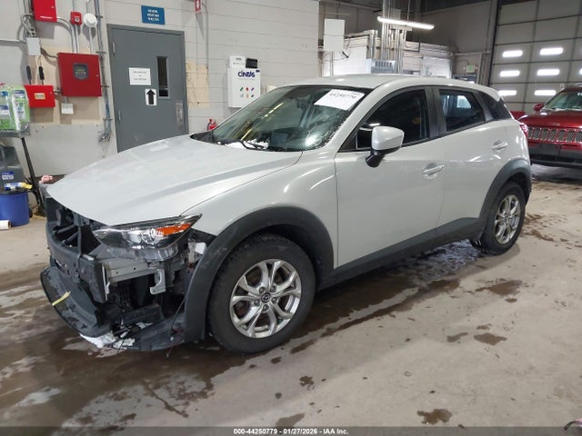 Mazda Cx-3 Sport 2017 JM1DKFB74H0150892 Image 2