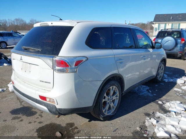 2015 MITSUBISHI OUTLANDER JA4AD3A32FZ012054 Photo 3