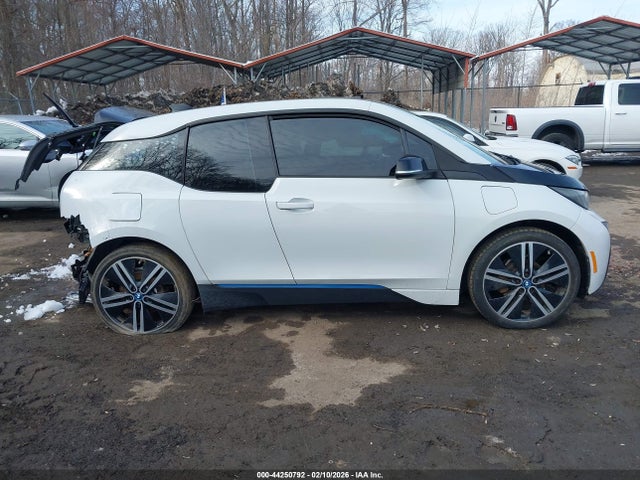 Aukcja sprzedaży 2016 Bmw I3 Base W/range Extender, vin: WBY1Z4C55GV505889, numer aukcji: 44250792