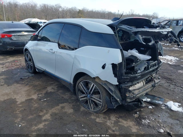 2016 BMW I3 WBY1Z4C55GV505889 Photo 2