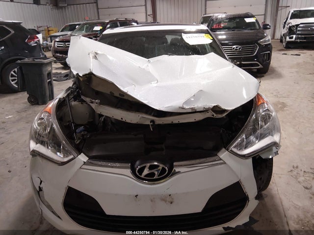 KMHTC6ADXHU324212 Hyundai Veloster Value Edition