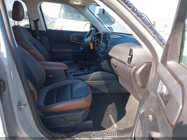 2023 FORD BRONCO SPORT 3FMCR9C66PRD92396 Photo 4