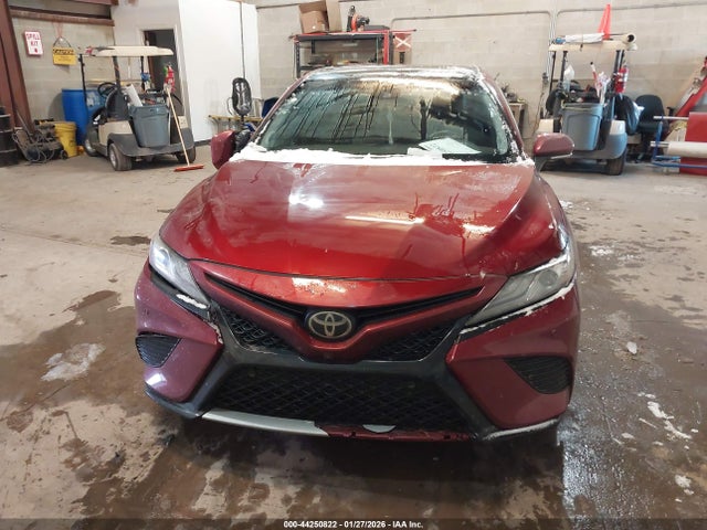 4T1B61HK8JU510511 Toyota CAMRY XSE