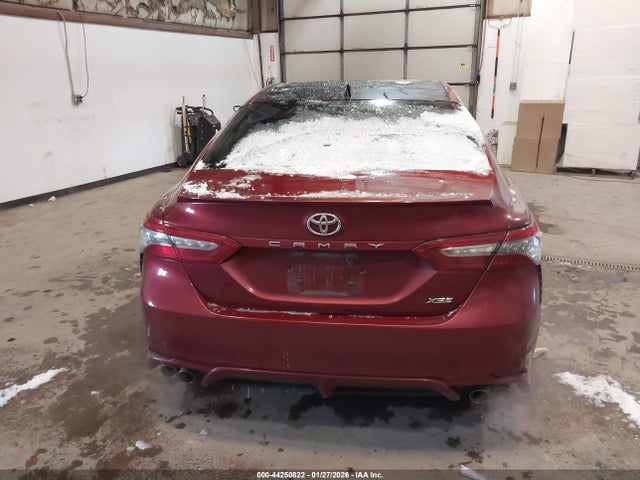 4T1B61HK8JU510511 Toyota CAMRY XSE
