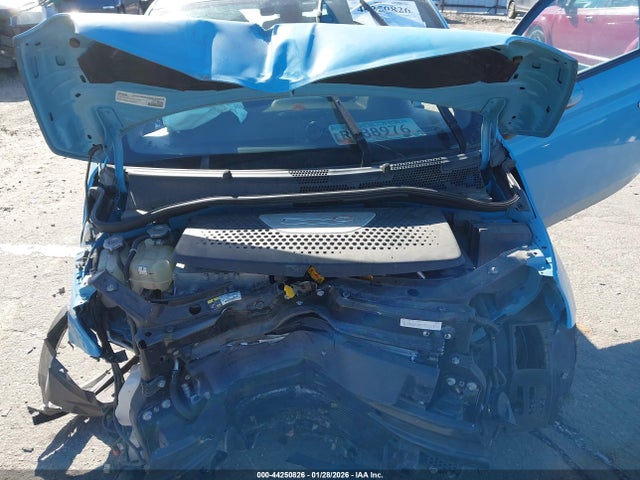 2017 FIAT 500E 3C3CFFGE6HT682367 Photo 9