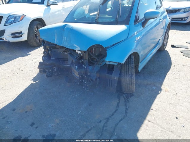2017 FIAT 500E 3C3CFFGE6HT682367 Photo 5