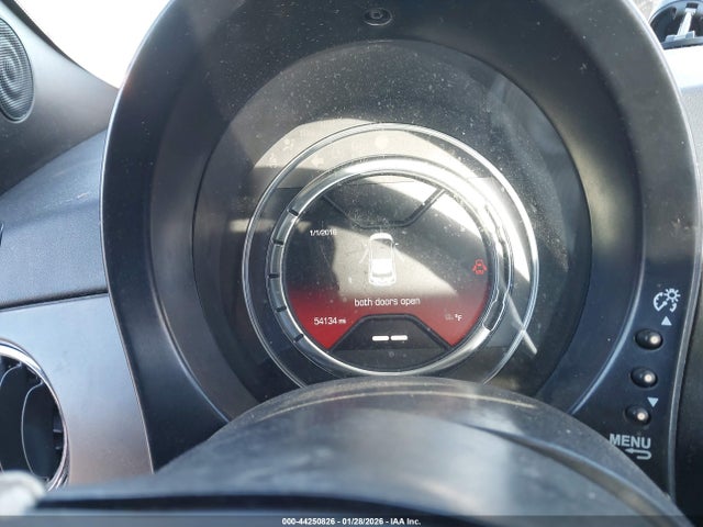 2017 FIAT 500E 3C3CFFGE6HT682367 Photo 6