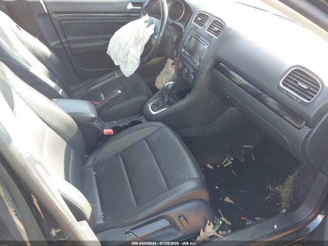 44250844 :رقم المزاد ، 3VWPL7AJ8EM618870 vin ، 2014 Volkswagen Jetta Sportwagen 2.0l Tdi مزاد بيع