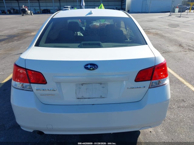 Продажа на аукционе авто 2014 Subaru Legacy 2.5i Premium, vin: 4S3BMBC68E3026599, номер лота: 44250859