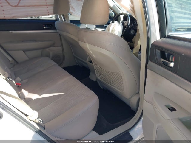 Продажа на аукционе авто 2014 Subaru Legacy 2.5i Premium, vin: 4S3BMBC68E3026599, номер лота: 44250859