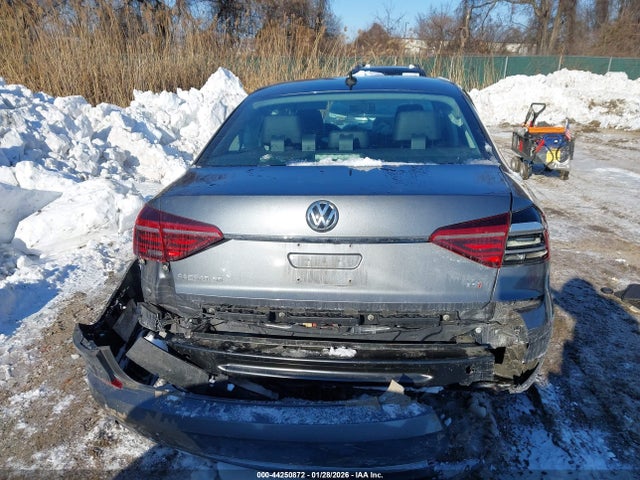 Продажа на аукционе авто 2017 Volkswagen Passat 1.8t Se, vin: 1VWBT7A34HC085725, номер лота: 44250872