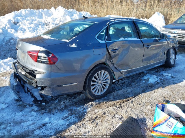 Продажа на аукционе авто 2017 Volkswagen Passat 1.8t Se, vin: 1VWBT7A34HC085725, номер лота: 44250872