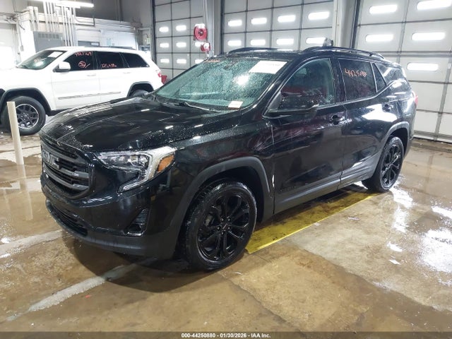3GKALVEV1KL321715 GMC Terrain Slt