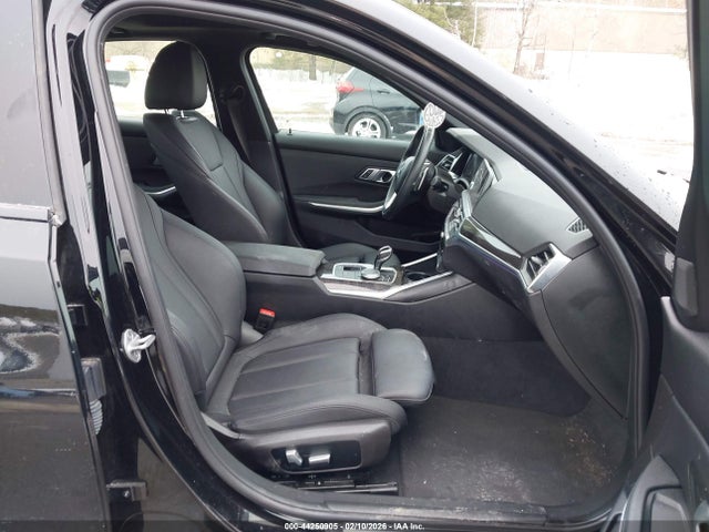 2021 BMW 330I 3MW5R7J04M8C00780 Photo 4
