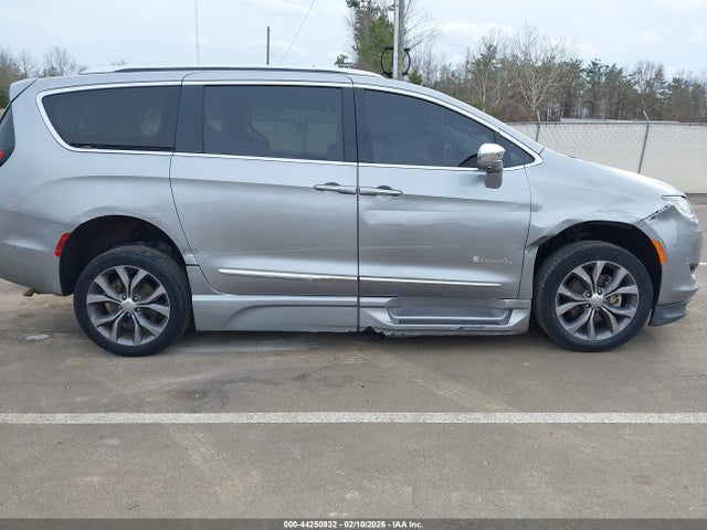 Aukcja sprzedaży 2018 Chrysler Pacifica Limited, vin: 2C4RC1GG8JR182884, numer aukcji: 44250932