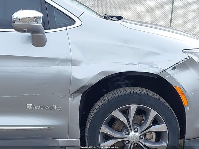 Aukcja sprzedaży 2018 Chrysler Pacifica Limited, vin: 2C4RC1GG8JR182884, numer aukcji: 44250932
