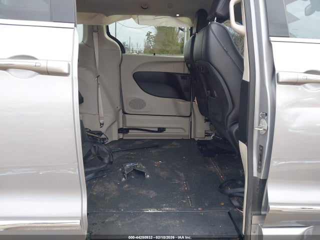 2018 CHRYSLER PACIFICA 2C4RC1GG8JR182884 Photo 7