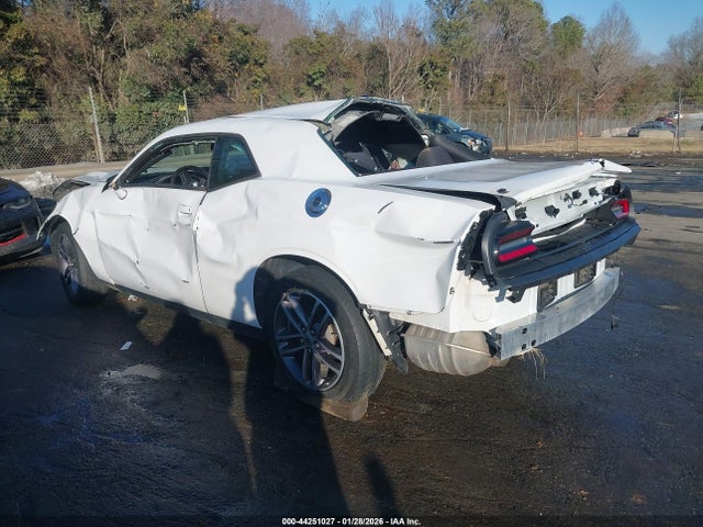 Продаж на аукціоні авто 2019 Dodge Challenger Sxt Awd, vin: 2C3CDZGGXKH759704, номер лоту: 44251027
