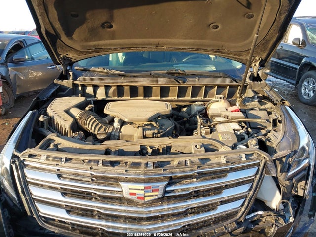 1GYKNCRS8KZ100811 Cadillac XT5 LUXURY