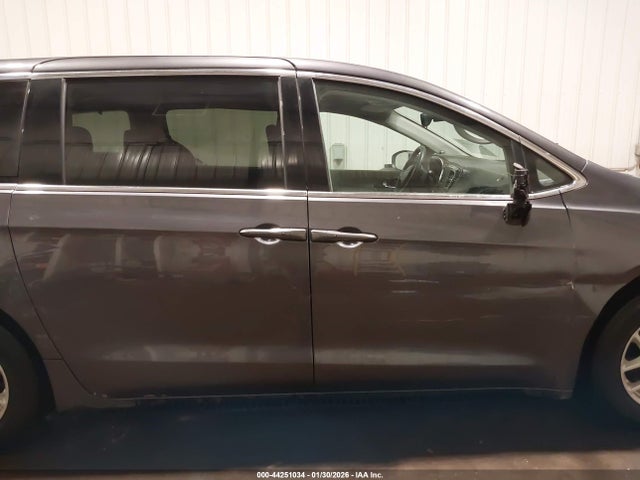 Aukcja sprzedaży 2017 Chrysler Pacifica Touring, vin: 2C4RC1DG3HR824037, numer aukcji: 44251034