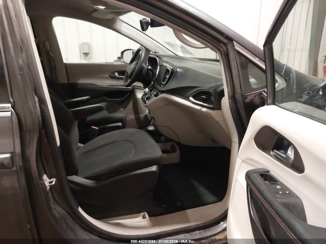Aukcja sprzedaży 2017 Chrysler Pacifica Touring, vin: 2C4RC1DG3HR824037, numer aukcji: 44251034
