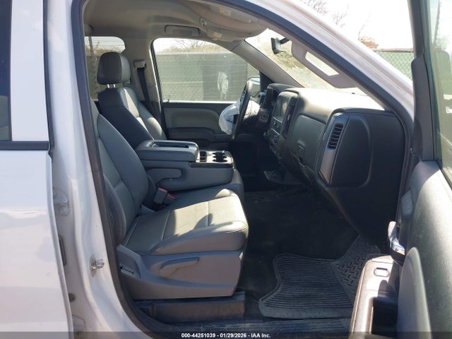 3GCPCNEC7JG115956 Chevrolet Silverado 1500 Wt