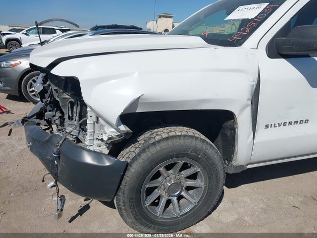 3GCPCNEC7JG115956 Chevrolet Silverado 1500 Wt