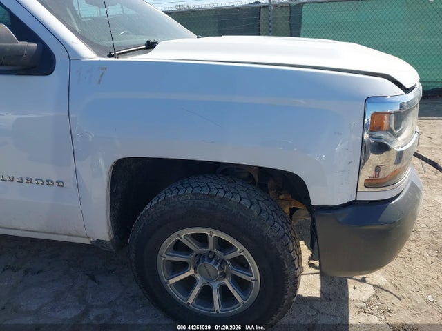 3GCPCNEC7JG115956 Chevrolet Silverado 1500 Wt