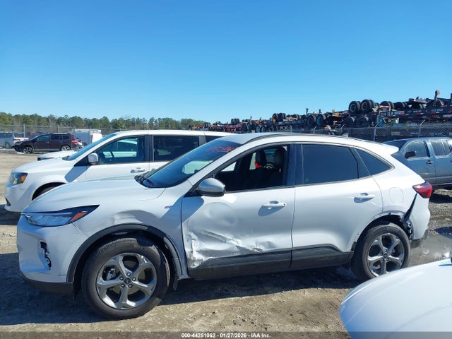 1FMCU9NA6SUB02224 Ford Escape St-line Select