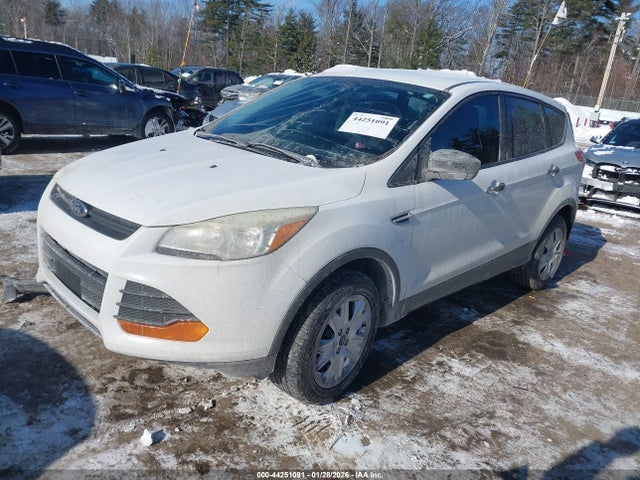 Ford ESCAPE S 2014 1FMCU0F78EUB52898 Image 2